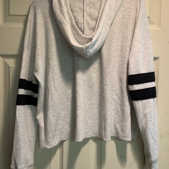 So Hoodie sweatshirt - Picture 7 of 7